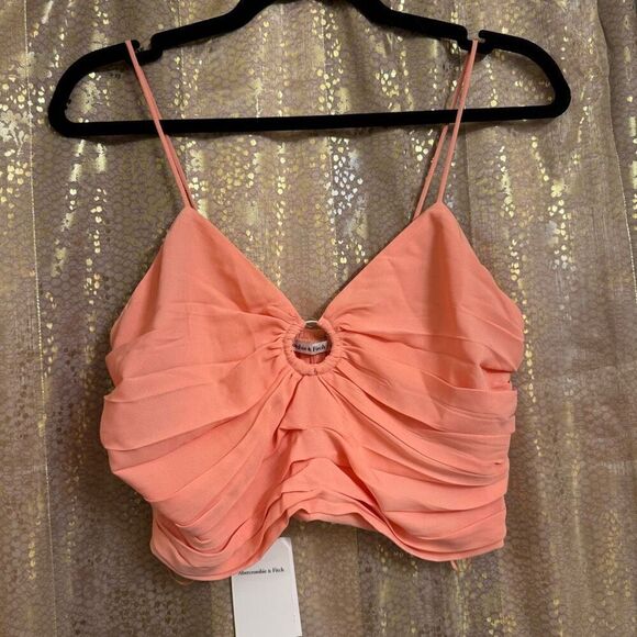 Abercrombie & Fitch Ruched Coral Pink O Ring Cropped Top Small NWT - Picture 1 of 7
